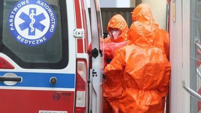 Rzecznik MZ ocenia, że koronawirusem zakażonych zostało 4 mln Polaków