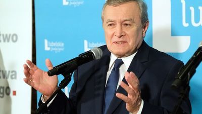 Minister kultury wstrzymuje wypłaty dla artystów. Niektórzy mogą stracić pieniądze