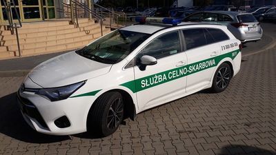 W akcji zatrzymań i przeszukań brali udział m.in. funkcjonariusze Krajowej Administracji Skarbowej z Lubelskiego Urzędu Celno-Skarbowego w Białej Podlaskiej