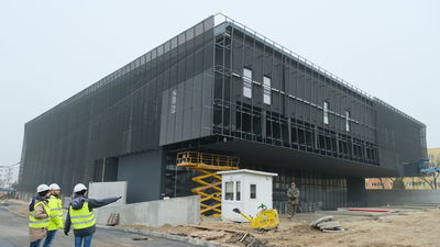 Budowa hali Uniwersytetu Medycznego jest już na ostatniej prostej [zdjęcia]