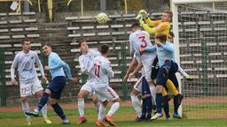 Hetman Zamość – Lewart Lubartów 0:2. Dobra passa trwa