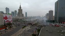 Miał być przejazd, jest przemarsz. Tysiące ludzi na Marszu Niepodległości