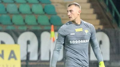 Maciej Gostomski i jego koledzy w niedzielę zagrają na wyjeździe z Odrą Opole