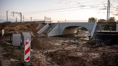 Remont linii kolejowej Lublin  - Warszawa. Co się dzieje po mazowieckiej stronie?