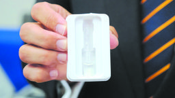 Biomed wyprodukował trzy tysiące ampułek immunoglobuliny anty-SARS-CoV-2 ze 150 litrów osocza ozdrowieńców