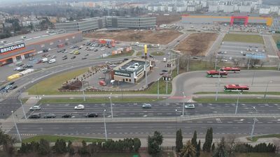 Nowe centrum handlowe miałoby powstać w sąsiedztwie już istniejących sklepów na skraju dzielnicy Węglin Południowy