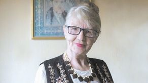 W tym samym czasie Andrzej Wajda kręci w Krakowie „Wesele” Wyspiańskiego. O naszym ślubie dowiedzieli się dziennikarze, w prasie ukazał się artykuł: Dwa wesela i jeden ślub” – opowiada Dorota Wyspiańska