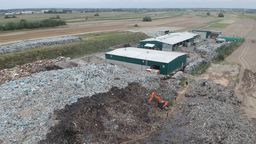 Problem spalania odpadów dotyczy coraz większej liczby gmin, dlatego samorządy łączą siły, by razem poszukać miejsca pod spalarnie. Na zdjęciu: zakład zagospodarowania odpadów komunalnych w Bełżycach