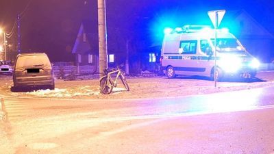 Kierowca potrącił nastolatka jadącego na rowerze