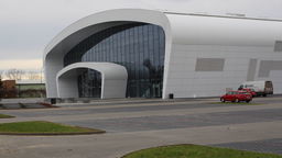 Budowa hali przy ul. Lubelskiej we wtorek została oficjalnie zakończona. Odbiory techniczne mają rozpocząć się w przyszłym miesiącu