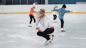 Na możliwość korzystania z lodowiska mamy czekać nie krócej niż do 17 stycznia 