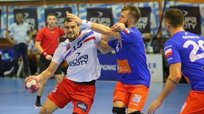 Azoty Puławy – Górnik Zabrze 20:21. Kontrowersyjna decyzja komisarza ligi i pierwsza porażka