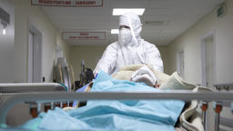 Aż 11 tysięcy nowych zakażeń. Nie żyje ponad 400 osób