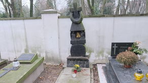 Zbiórka na renowację nagrobka na cmentarzu przy Lipowej. Rodzina zaskoczona