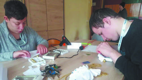 Wigilia na trzy tury. Święta W DPS-ie bez rodziny w obawie przed kwarantanną