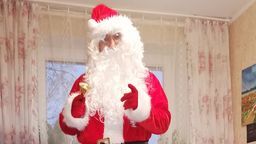 Pan Jacek, Mikołaj z Lublina, na spotkaniach z dziećmi będzie mieć w tym roku odpowiednie zabezpieczenia, zgodnie z zaleceniami sanitarnymi