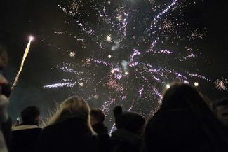 Wojewoda lubelski zakazuje fajerwerków, ale robi „okienko” 