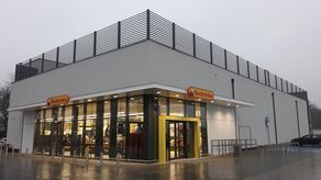 Biedronka sypie kasą i daje podwyżki. Ile będzie można tam zarobić?