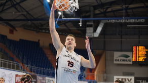 Roman Szymański jest jednym z tych graczy, którym występy w Koszykarskiej Lidze Mistrzów pozwoliły uwierzyć w swoje umiejętności