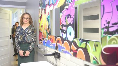 Na ścianie graffiti, na suficie niebo. Tak się zmieniło w Domu Dziecka w Kraśniku