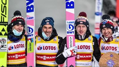 Skoki Narciarskie. Polacy z 30-tym podium w konkursie drużynowym w historii