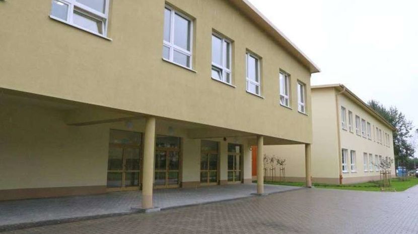 Szkoła Podstawowa nr 14 przy ul. Sławinkowskiej.