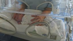 Rodzice hospitalizowanych wcześniaków będą szczepieni z tzw. grupą 0