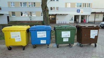 Stawki za wywóz śmieci mają być utrzymane na obecnym poziomie, ale nie wiadomo, czy Ratusz nie będzie zmuszony do ich podniesienia. To wiadomo dopiero po rozstrzygnięciu przetargu na wywóz śmieci od mieszkańców