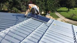 Polacy pokochali energię ze słońca