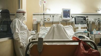 „Nowe nadzieje”. Naukowcy z Lublina badają lek, który może pomóc w walce z Covid-19