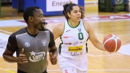 Bohaterką meczu została Jennifer O’Neill.