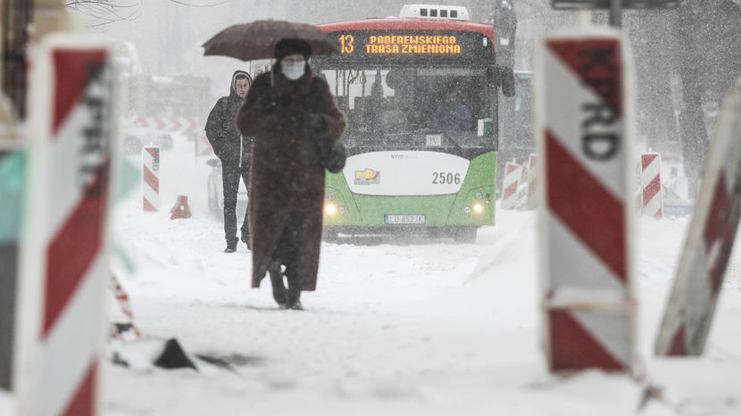 Problemy w kursowaniu komunikacji zaczęły się w poniedziałek