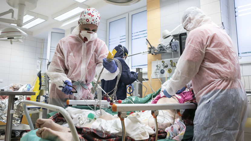 Naukowcy przewidują, że szczyt trzeciej fali pandemii przypadnie w marcu. Na zdjęciu: SOR w szpitalu przy ul. Jaczewskiego w Lublinie