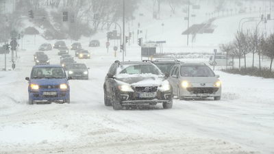 „Tryb kryzysowy” w Lublinie. Miasto coraz bardziej zasypane śniegiem