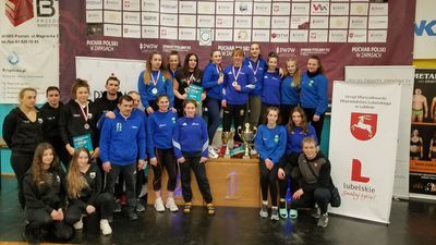 Zapaśniczki Cementu Gryfa Chełm bardzo udanie zaprezentowały się na matach Pucharu Polski w Poznaniu