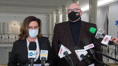 "Próba ukręcenia łba wolnym mediom". Opozycja apeluje do rządu