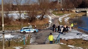 Morsowanie koło tamy na Zalewie Zemborzyckim. Przyjechali policjanci