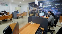 Nowy punkt powstał na parterze budynku centrum handlowego Color Park przy ul. Wolskiej 11