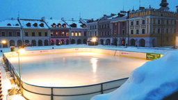 Zamość przygotowuje się, po raz trzeci tej zimy, do otwarcia sztucznej tafli na Rynku Wielkim