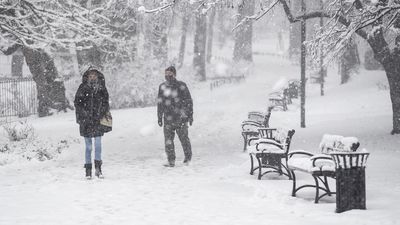 W niedzielę może spaść nawet od 30 do 40 cm śniegu