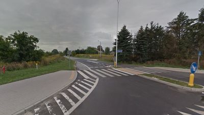 Wjazd w ul. Poligonową z ul. Zelwerowicza