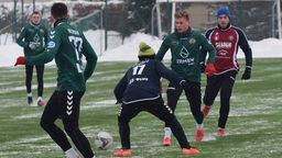 Fragment meczu kontrolnego Hetmana z Ładą 1945 Biłgoraj, który zamościanie wygrali 5:4