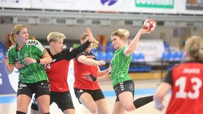 Mecz z KPR Gminy Kobierzyce w hali Globus zakończył się triumfem zawodniczek z Dolnego Śląska

