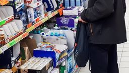 Dziarski senior 32 razy okradł jeden sklep spożywczy w Lublinie