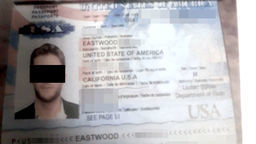 Mężczyzna wykorzystał doskonale technikę manipulacji. Uwiarygodnieniu służyły przekazywane przez niego "rodzinne" historie, czy kopie paszportu