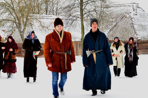 W realizację projektu zaangażowane są uczennice z klasy 1at: Julia Franc, Katarzyna Godula, Aleksandra Kalina, Katarzyna Kamińska, Julia Kucio, Magdalena Kulka, uczennica klasy 2et Otylia Kapała oraz uczniowie z klasy 2gt: Jędrzej Węgorowski i Szymon Zając.