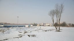 Atrakcyjny grunt przy ul. Wyszyńskiego. PR-BUD Development nie wybuduje tu 5-cio kondygnacyjnego bloku. Teraz TBS będzie chciał wykorzystać lex deweloper i budować tu tak wysokie bloki