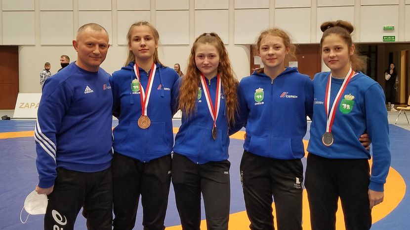 Młode zapaśniczki Cementu-Gryfa Chełm stanęły na podium w Pucharze Polski