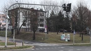 Obecnie system miejskiego monitoringu składa się z 280 kamer. Patrzą one na przykład na al. Warszawską, ul. Czeremchową czy na skrzyżowanie al. Warszawskiej z ul. generała Zajączka