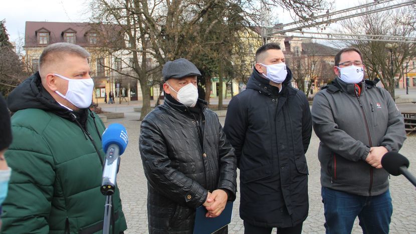 Bialskie koło Inicjatywy Polskiej proponuje miejski program in vitro 